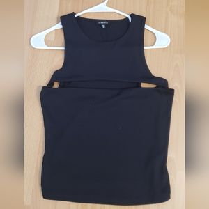 Black camisole, L